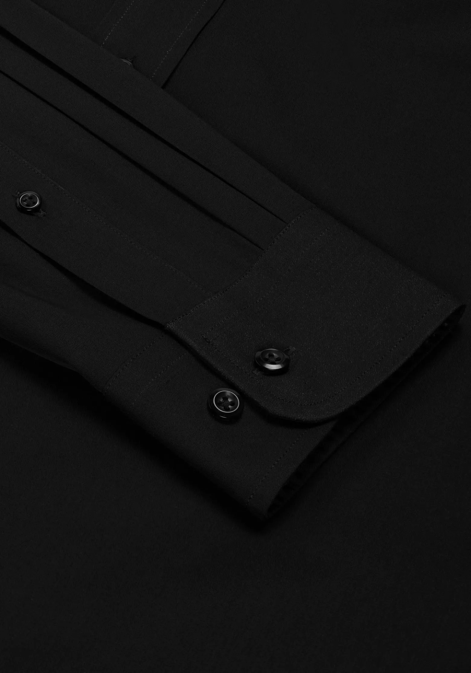 1905 Collection Traditional Fit Solid Dress Shirt