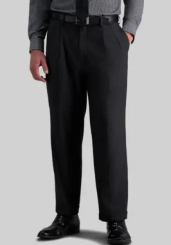 Haggar Premium Comfort Classic Fit Pleated Dress Pants