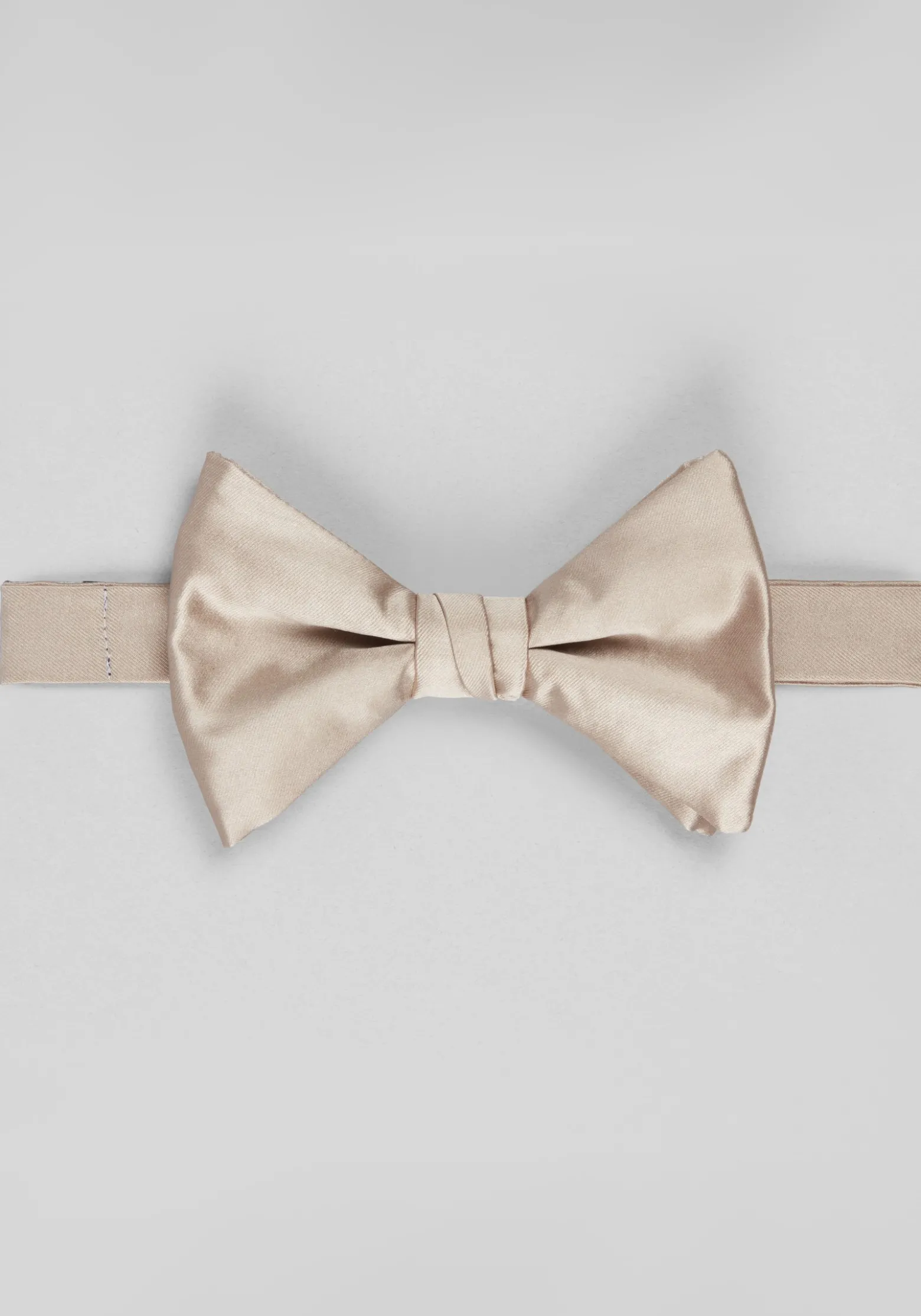 Jos. A. Bank Solid Pre-Tied Bow Tie