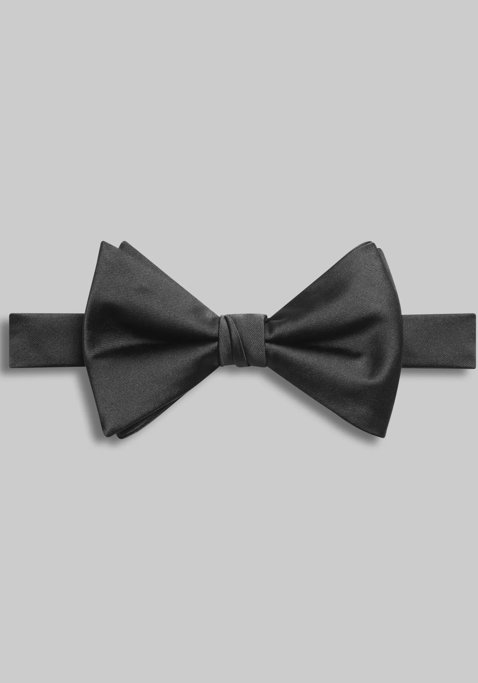 Jos. A. Bank Solid Pre-Tied Bow Tie