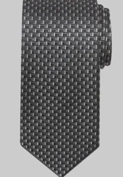 Traveler® Collection Building Block Neat Tie