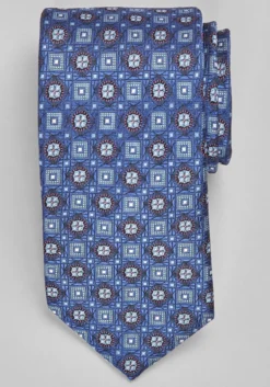 Traveler® Collection Medallion Tie