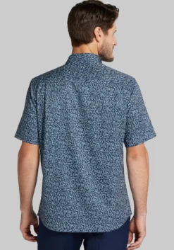 Traveler® COOLMOTION Tailored Fit Grapes 4-way Stretch Short Sleeve Button Up Shirt