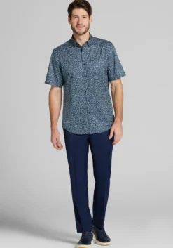 Traveler® COOLMOTION Tailored Fit Grapes 4-way Stretch Short Sleeve Button Up Shirt