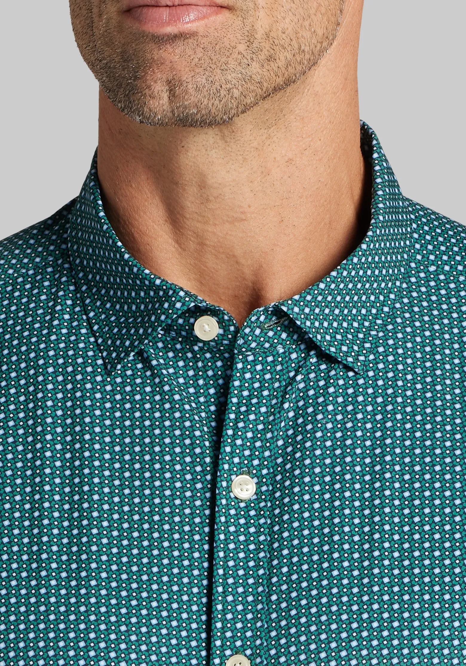 Traveler® COOLMOTION Tailored Fit Neat Flower 4-Way Stretch Button Up Shirt