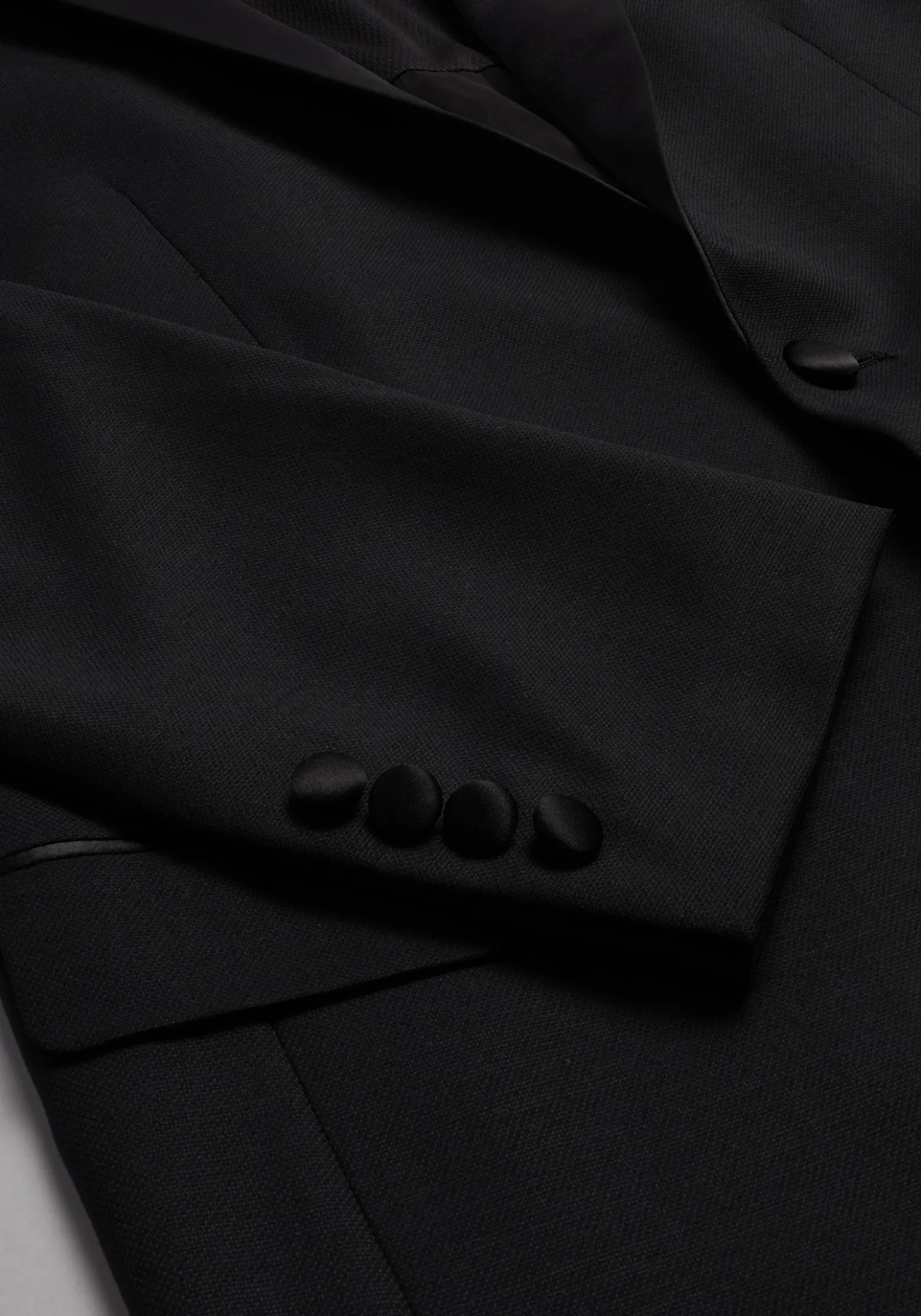 Traveler® COOLMOTION Tailored Fit Textured Solid Tuxedo Separate Jacket