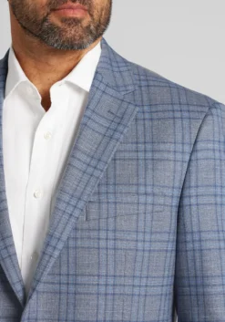 Traveler® COOLMOTION Traditional Fit Plaid Sportcoat