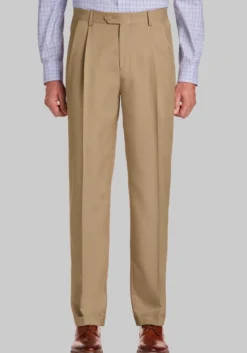 Traveler® Performance Extended Waistband Pleated Refined Chinos