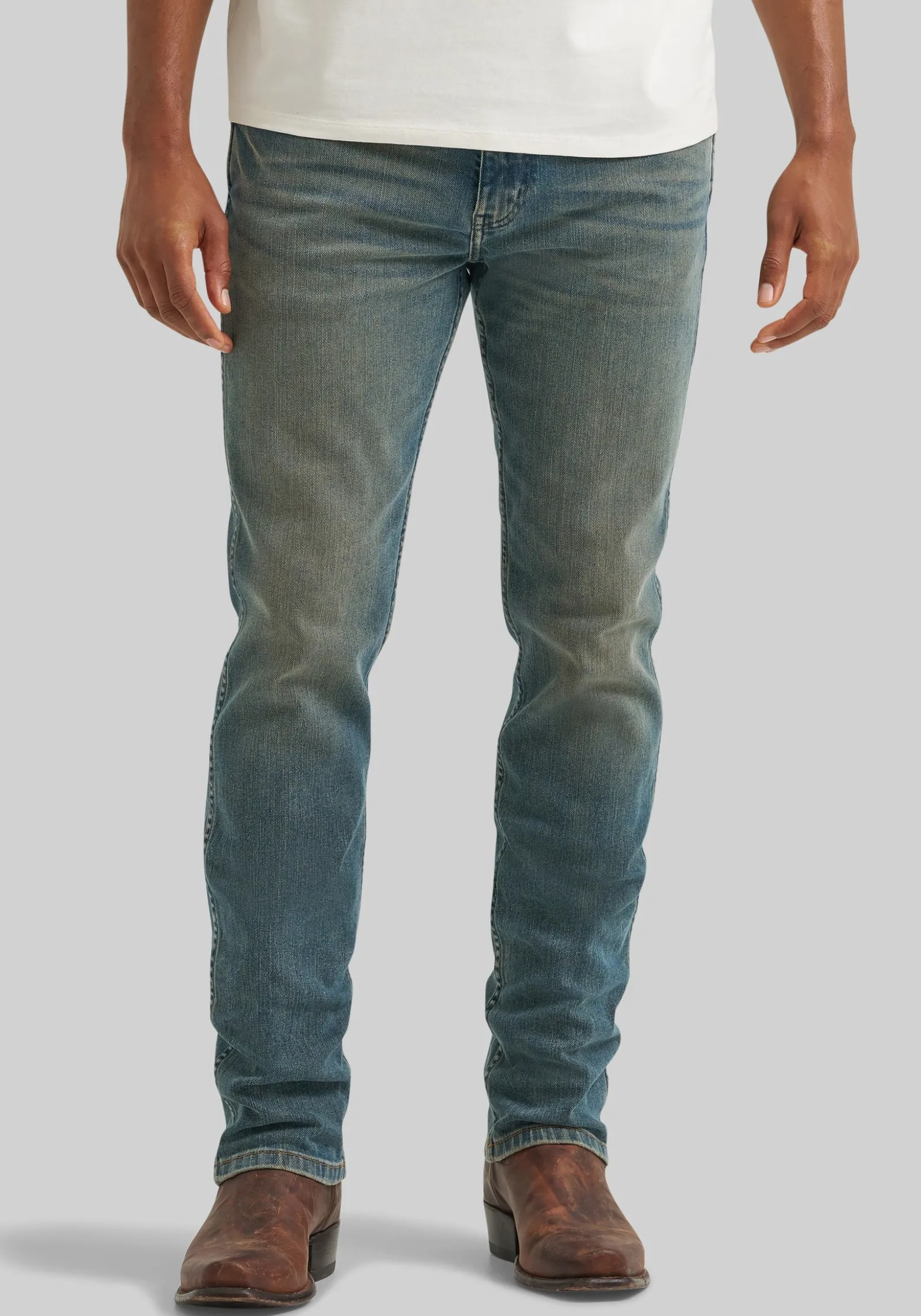 Wrangler Greensboro Straight Leg Jeans